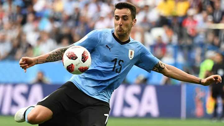 Chelsea 'Open Talks' With Inter Over World Cup Midfielder & Make Bid for Juventus Defender