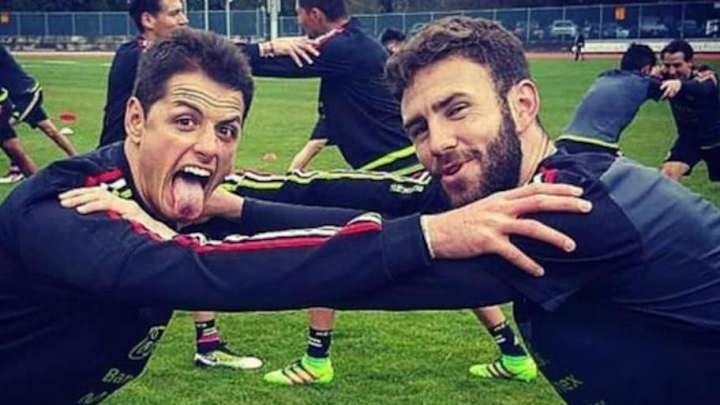 ¡LOS VAS A ODIAR! | Javier Hernández y Miguel Layún insultan a aficionados mexicanos en las redes