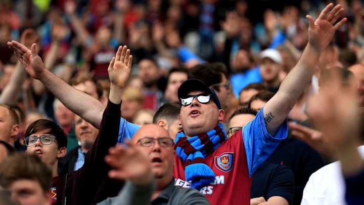 'Really Disappointing' - Mixed Reaction From West Ham Fans as Winger Linked With Summer Exit