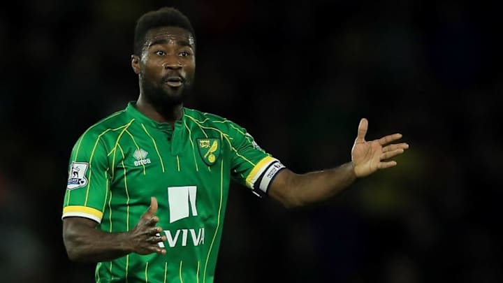 Norwich Midfielder Alex Tettey Signs 2-Year Contract to Extend Stay at Carrow Road