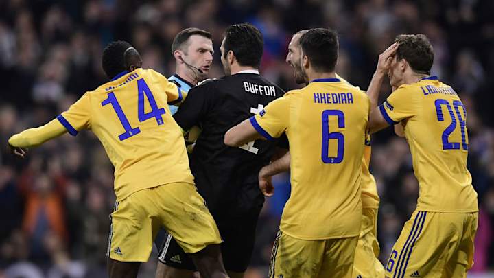 Police Investigate Text Threats Against Referee Michael Oliver's Wife After UCL Penalty Controversy