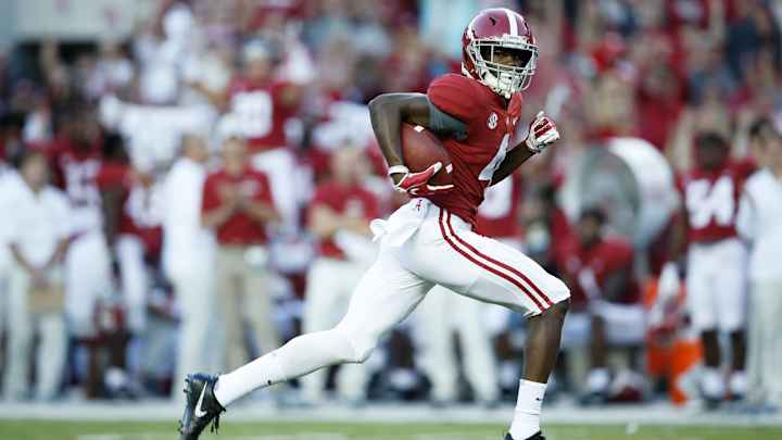 Viewer's Guide to College Football: Full TV Schedule for Week 10 Games