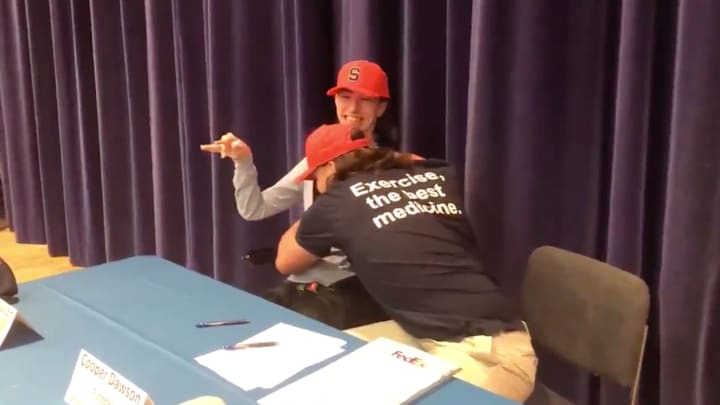 Watch: Syracuse Commit Has Close Friend Assist With Heartwarming Signing Day Pick