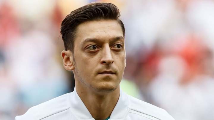 Liverpool Manager Jurgen Klopp Blasts 'Hypocritical' Mesut Ozil Criticism
