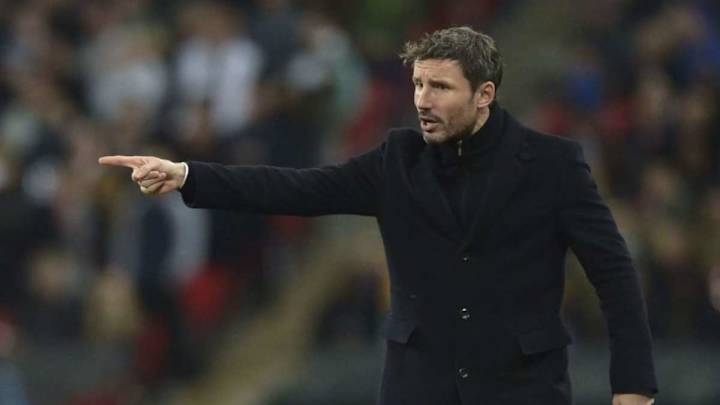 Mark van Bommel Slams Tottenham's Wembley Atmosphere Following PSV's Champions League Defeat