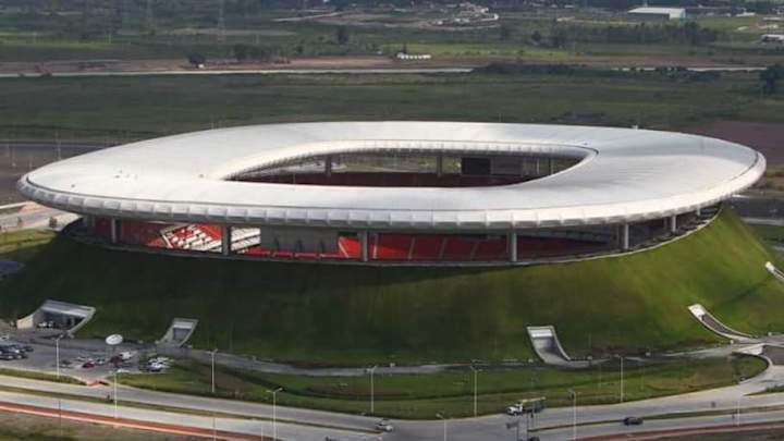 LAMENTABLE | Aficionados no respondieron al centro de acopio realizado por Chivas LAMENTABLE | Aficionados no respondieron al centro de acopio realizado por Chivas