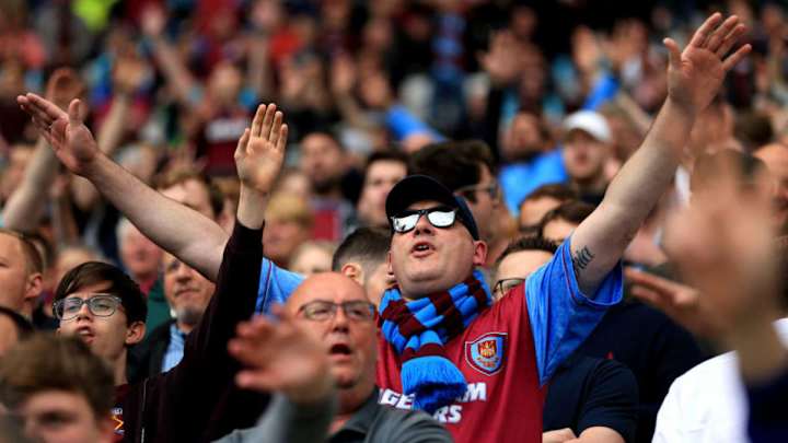 West Ham Fans Call for Chelsea Flop to Join on Loan as Summer Spending Spree Continues West Ham Fans Call for Chelsea Flop to Join on Loan as Summer Spending Spree Continues