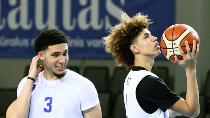 LaVar Ball Compares Sons To Michael Jordan, Magic Johnson LaVar Ball Compares Sons To Michael Jordan, Magic Johnson
