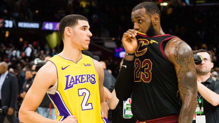 Report: Lakers No Longer Planning Free-Agent Pursuit of LeBron James This Summer