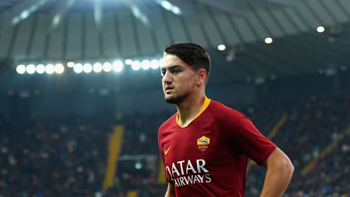 VÍDEO | Increíble fallo de Cengiz Ünder para adelantar a la Roma a puerta vacía VÍDEO | Increíble fallo de Cengiz Ünder para adelantar a la Roma a puerta vacía