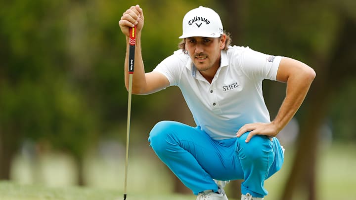 Wrong Birdie: Kelly Kraft Hits a Bird in Flight at RBC Heritage