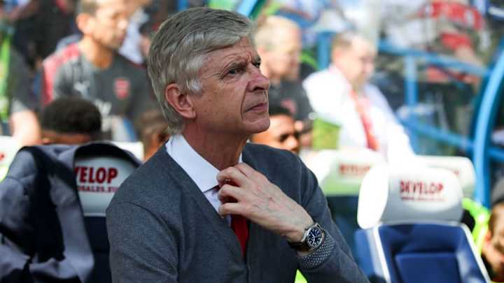 Arsene Wenger Confirms Intention to Return to Management in January