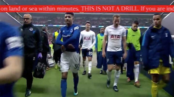 Hawaiian Sports Fans Receive Terrifying False Alarm Hawaiian Sports Fans Receive Terrifying False Alarm