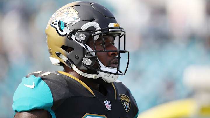 Yannick Ngakoue Accuses Richie Incognito Of Using Racial Slurs During Wild Card Game Yannick Ngakoue Accuses Richie Incognito Of Using Racial Slurs During Wild Card Game