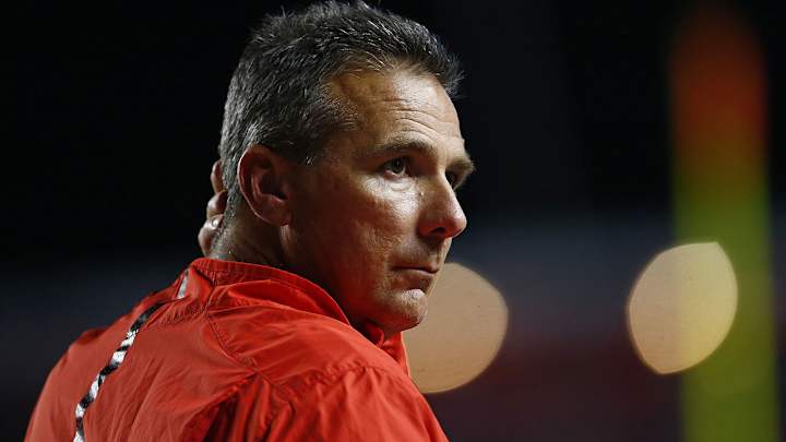 Report: Texts Show Urban Meyer Knew of Domestic Violence Allegations Against Assistant in 2015 Report: Texts Show Urban Meyer Knew of Domestic Violence Allegations Against Assistant in 2015