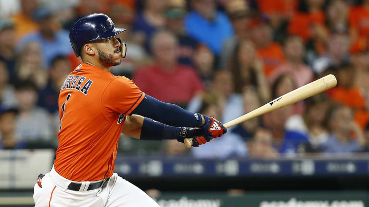 Astros SS Carlos Correa Heading to Disabled List With Stiff Back