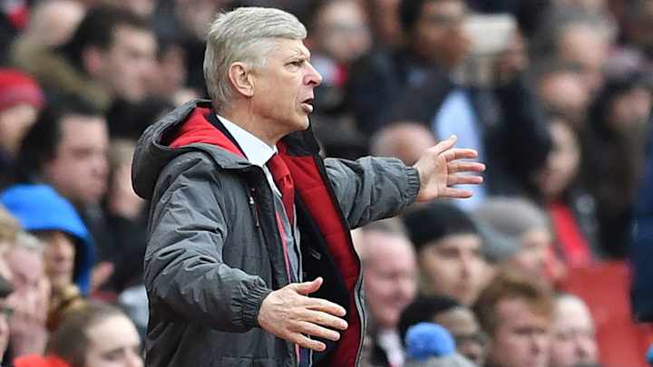 Arsenal Manager Arsene Wenger Admits He's Worried About Fan Negativity