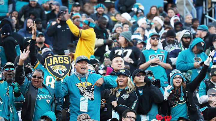 Jaguars Donate 1,000 Playoff Tickets to Displaced Puerto Ricans and Refugees