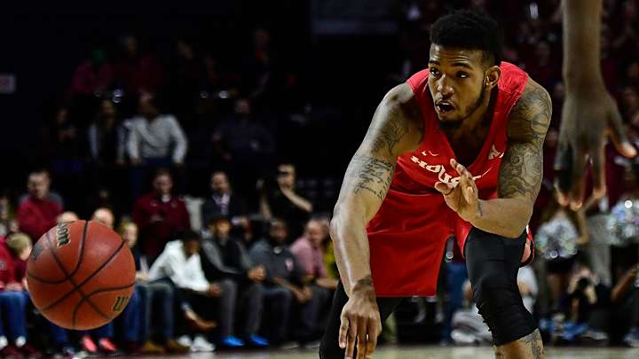 Houston Struggled on Both Sides of the Ball as Memphis Upset the No. 23 Cougars