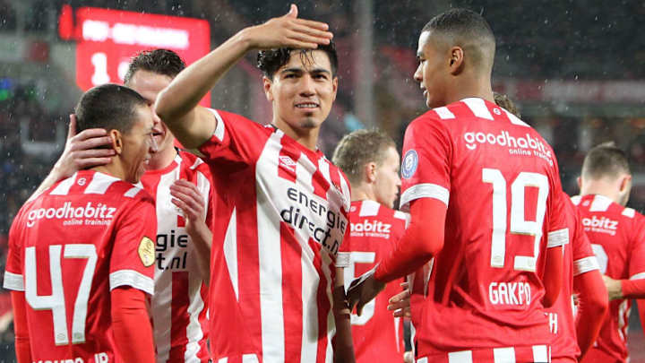 GENIO | El "Guti" marcó uno de los goles más rápidos en la historia del PSV en la Copa de Holanda GENIO | El "Guti" marcó uno de los goles más rápidos en la historia del PSV en la Copa de Holanda