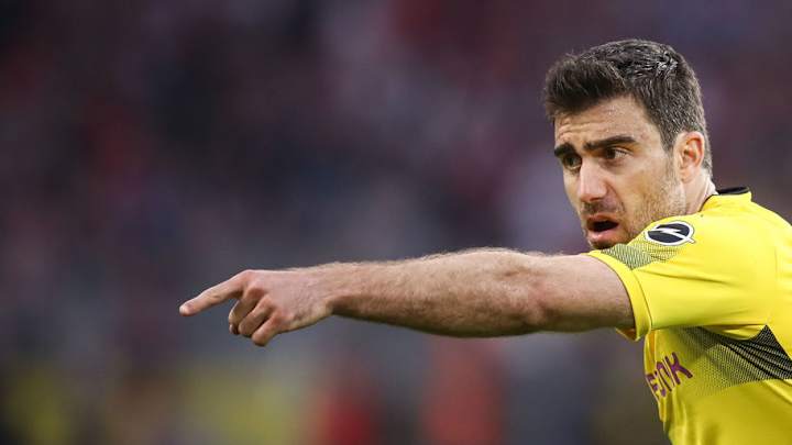 Arsenal's Sven Mislintat Pushing for Dortmund Defender Deal Ahead of Summer Transfer Battle