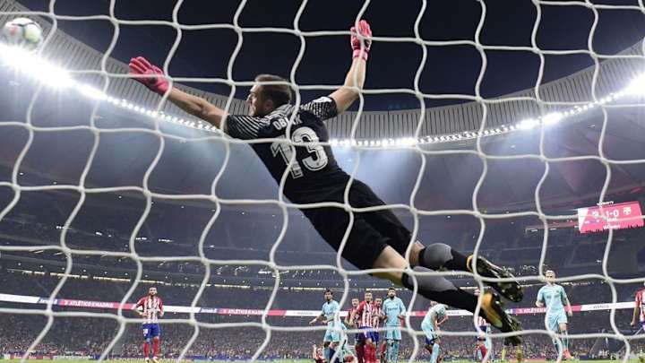 Atletico Madrid Yet to Hold Contract Talks With Their Acclaimed Goalkeeper Jan Oblak