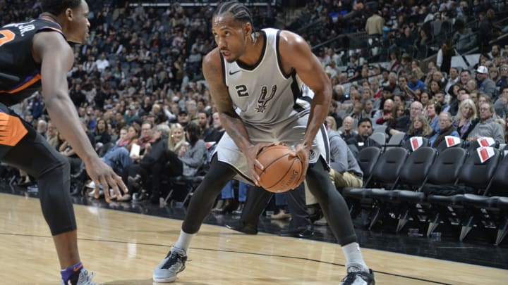Spurs' Kawhi Leonard Has Partial Tear In Left Shoulder