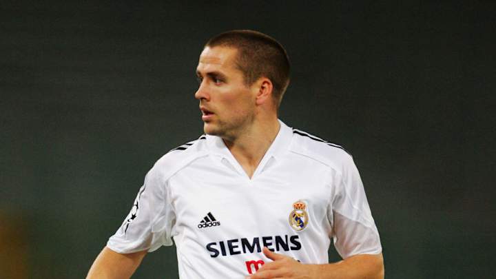 Michael Owen Reveals He 'Cried All the Way to the Airport' When Leaving Liverpool for Real Madrid
