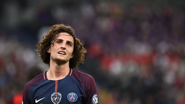 Barcelona Keen on PSG Star With Paul Pogba Also Shortlisted as Catalans Seek New Midfield General