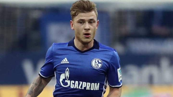 Crystal Palace Confirm Surprise Signing of Former Schalke Midfielder Max Meyer on Free Transfer
