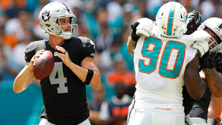 Derek Carr Wishes Dolphins' DE William Hayes Landed on Him Instead of Tearing ACL