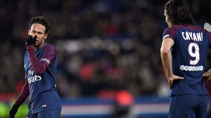 Edinson Cavani Looking to Leave Paris Saint-Germain to Avoid Being Neymar's 'Stooge'