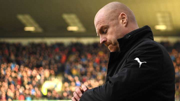 Burnley Boss Sean Dyche Frustrated After Narrow 1-0 Loss to Man United in 100th Game in Charge Burnley Boss Sean Dyche Frustrated After Narrow 1-0 Loss to Man United in 100th Game in Charge
