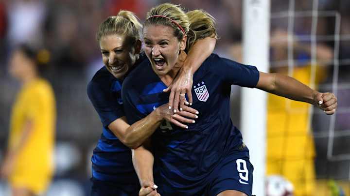 Lindsey Horan's Late Equalizer Gives USA Draw Against Australia in Tournament of Nations Lindsey Horan's Late Equalizer Gives USA Draw Against Australia in Tournament of Nations