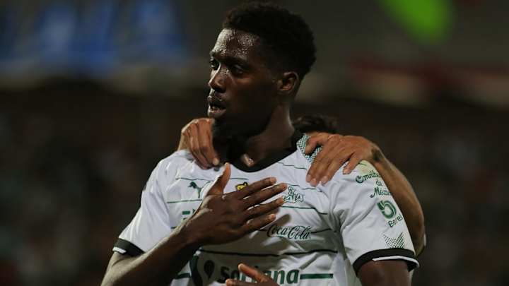 ¡TIPAZO! | Djaniny le cumple el sueño a un niño y se transforma en Avenger