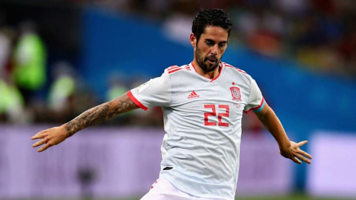 Arsenal & Tottenham Fans Hail 'Amazing' Isco on Twitter After Starring Against Portugal Arsenal & Tottenham Fans Hail 'Amazing' Isco on Twitter After Starring Against Portugal