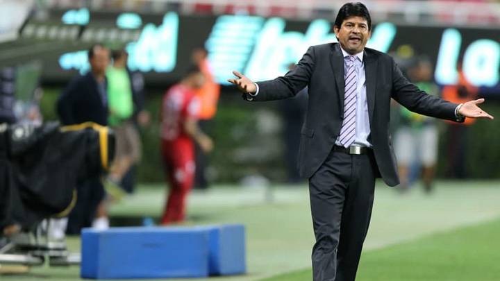 Cardozo desmiente los supuestos problemas de vestidor en Chivas