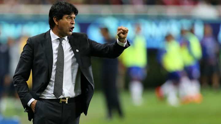 INSÓLITO | Cardozo cree que el Chivas - Cruz Azul no se debió jugar por las condiciones de la cancha INSÓLITO | Cardozo cree que el Chivas - Cruz Azul no se debió jugar por las condiciones de la cancha