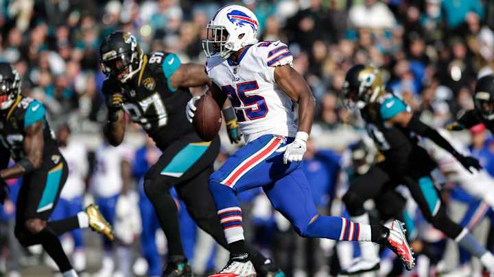 Report: LeSean McCoy Sued by Ex-Girlfriend Following Home Invasion Report: LeSean McCoy Sued by Ex-Girlfriend Following Home Invasion