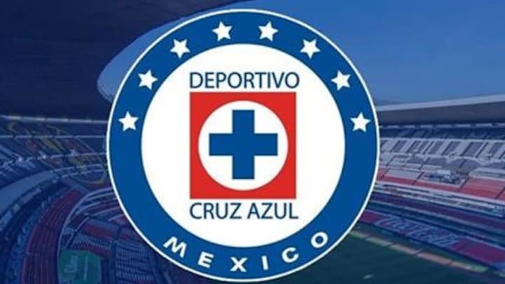 Así consiguió Cruz Azul pintar su escudo en las gradas del Estadio Azteca