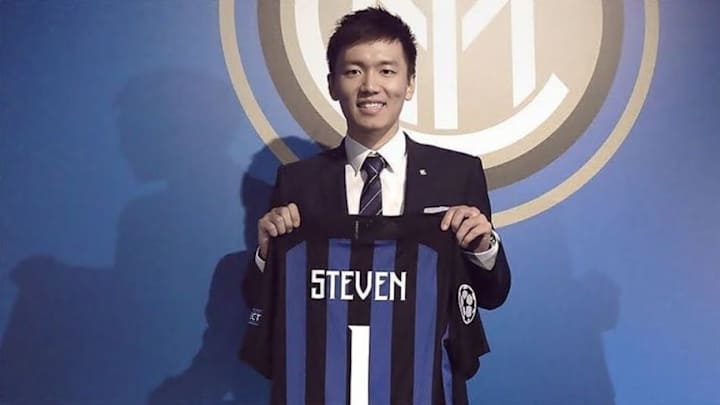 Asume en el Inter el presidente más joven de su historia y llega con planes muy ambiciosos Asume en el Inter el presidente más joven de su historia y llega con planes muy ambiciosos