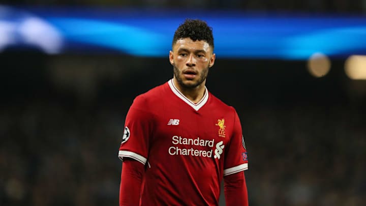 Alex Oxlade-Chamberlain Provides New & Positive Update on Recovery From Injury