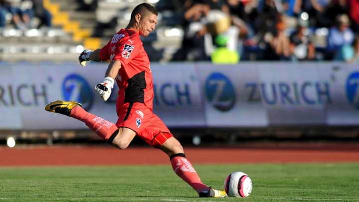 Juan Pablo Carrizo es baja en Rayados y se va a Paraguay Juan Pablo Carrizo es baja en Rayados y se va a Paraguay