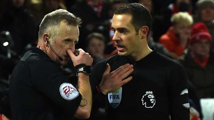 Assistant Eddie Smart Faultless in Helping  Referee Jon Moss with Tottenham Penalty Decisions