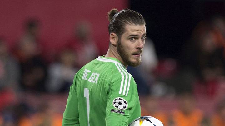 Man Utd Set to Meet Star Man's £350,000-a-Week Contract Demands to Fend Off Real Madrid Interest Man Utd Set to Meet Star Man's £350,000-a-Week Contract Demands to Fend Off Real Madrid Interest