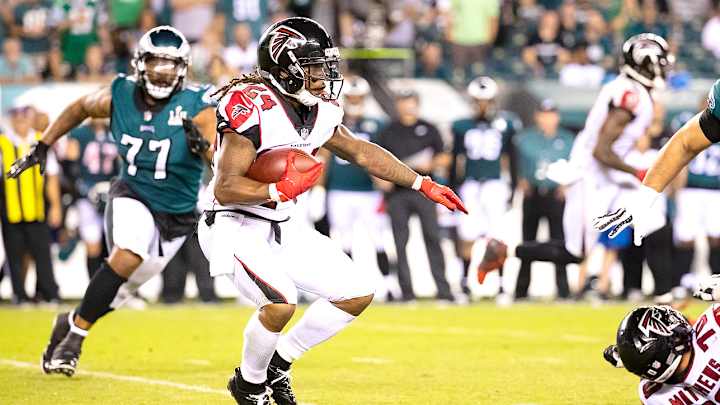 Fantasy Football Trade Targets, Candidates in Week 5 Buy, Sell, or Hold