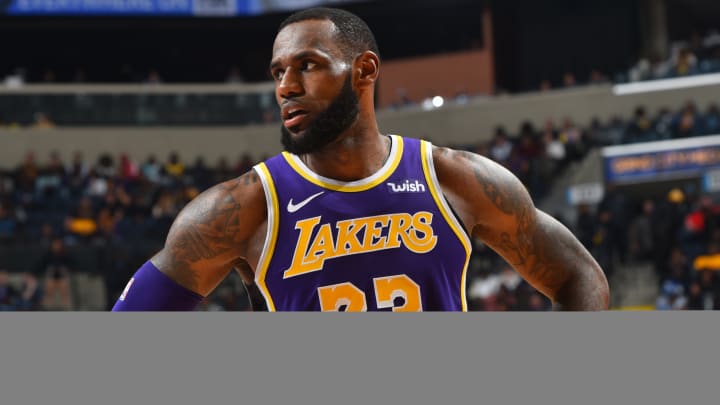 LeBron Says First Encounter With Michael Jordan 'Was Like Meeting God'