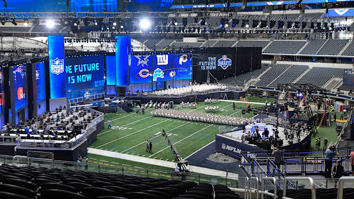 NFL Draft Rumors: Draft Day News, Reports and Updates