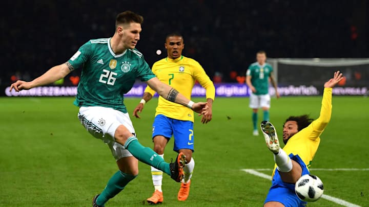 Jupp Heynckes Hails 'World Class' Potential of Young Bayern Munich Defender Jupp Heynckes Hails 'World Class' Potential of Young Bayern Munich Defender