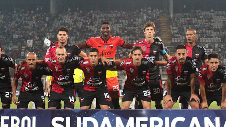 PARA APLAUDIR | La sorpresa de un futbolista de Colón a un chico que quería conocerlo